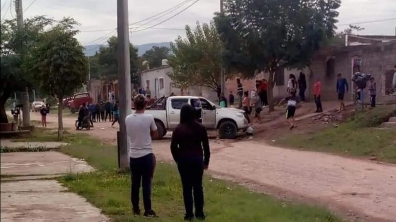 Tucumán: Una adolescente de 14 años atropelló y mató con una camioneta a un nene de 3