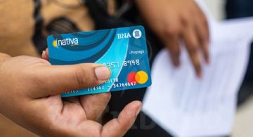 Becas Catamarca Incluye: arrancó la entrega de tarjetas del Banco Nación