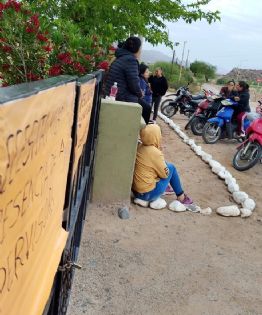 Padres tomaron la Escuela N°92 de La Ciénaga para exigir mejoras edilicias
