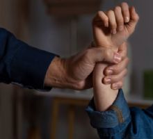 Lo detuvieron por agredir a su expareja